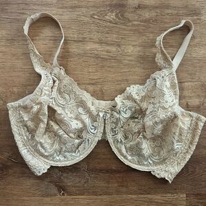 Smart & Sexy Cream Lace Underwire Bra